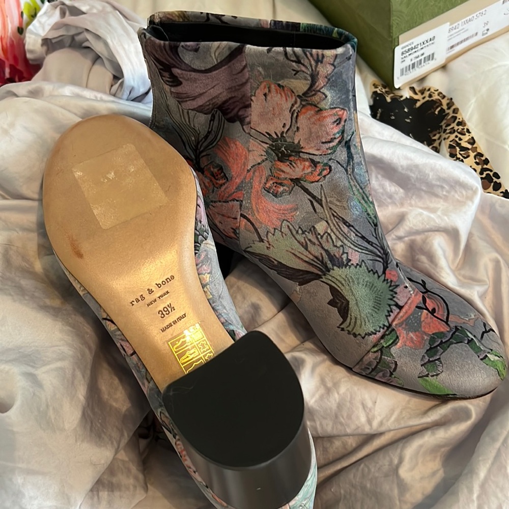 Rag and bone boots 8.5 velvet floral